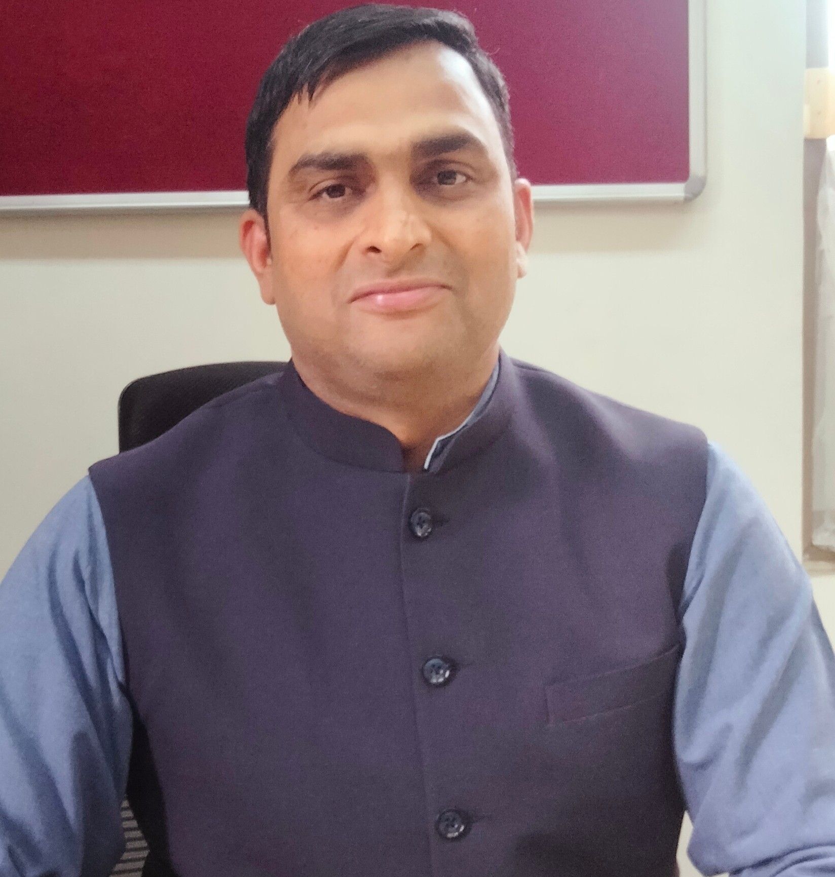 Dr. Gyanender Kumar