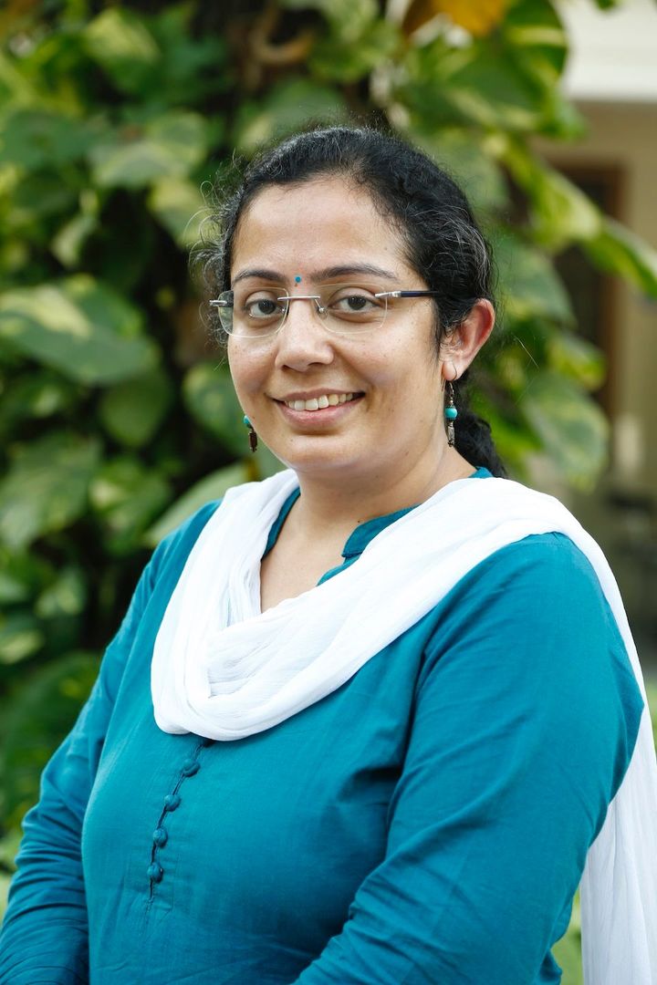 Dr. Meenal Dhall