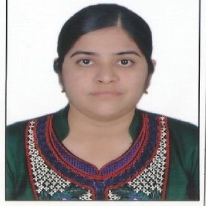 Dr. Rashmi Ahuja